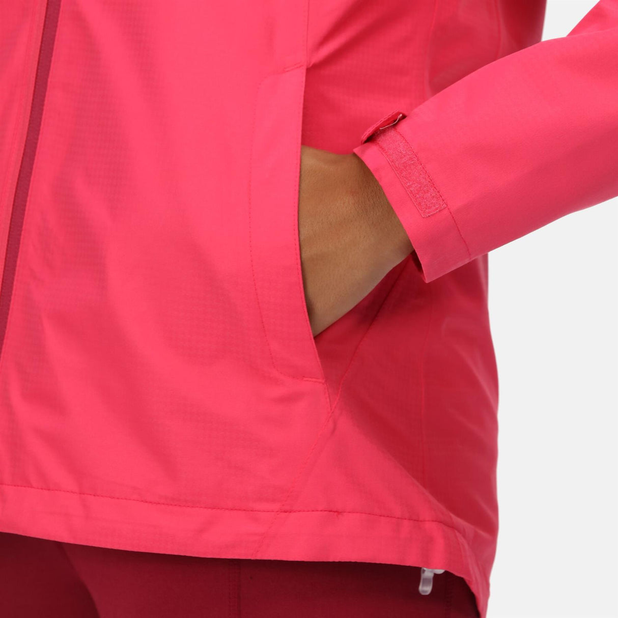 Regatta Womens Hamara III Lightweight Hooded Waterproof Jacket - Just £29.99! Shop now at Warwickshire Clothing.