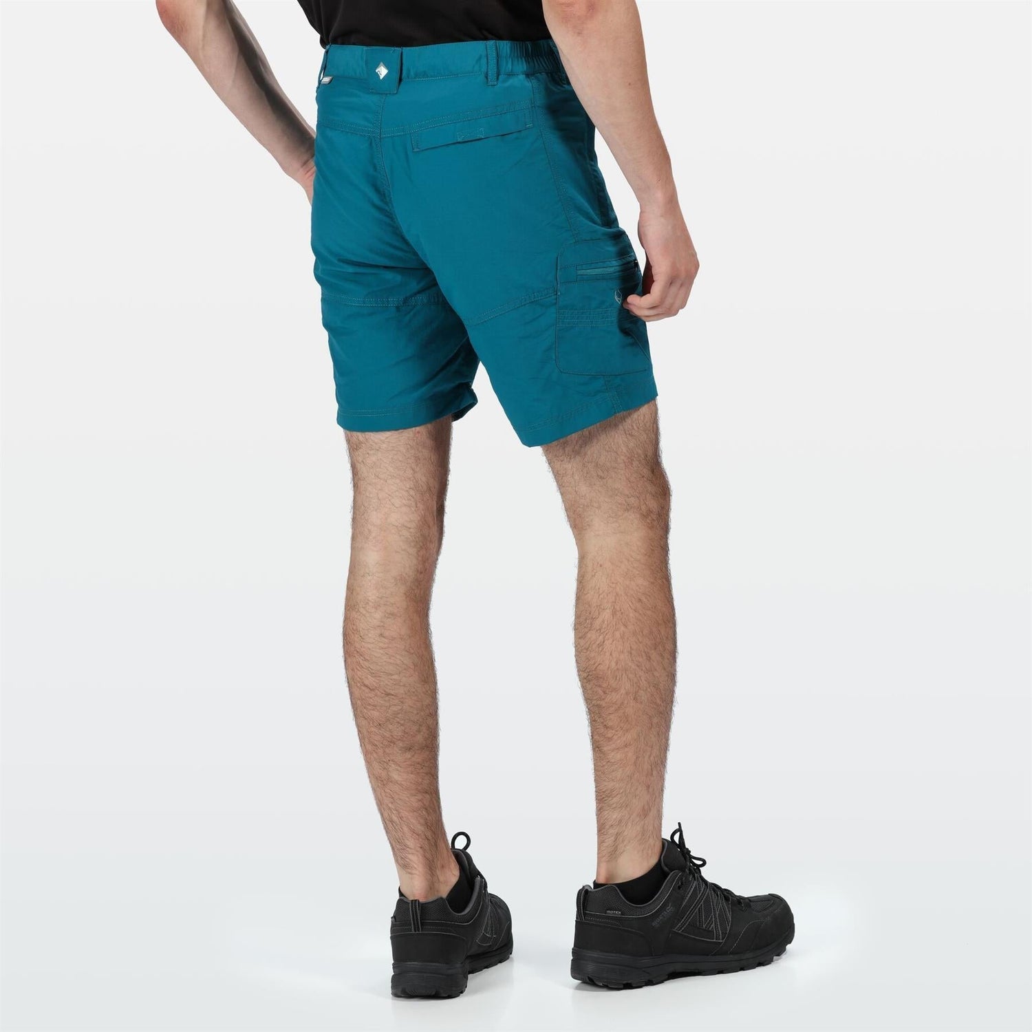 Regatta Men's Leesville II Multi Pocket Walking Shorts - Just £12.99! Shop now at Warwickshire Clothing.