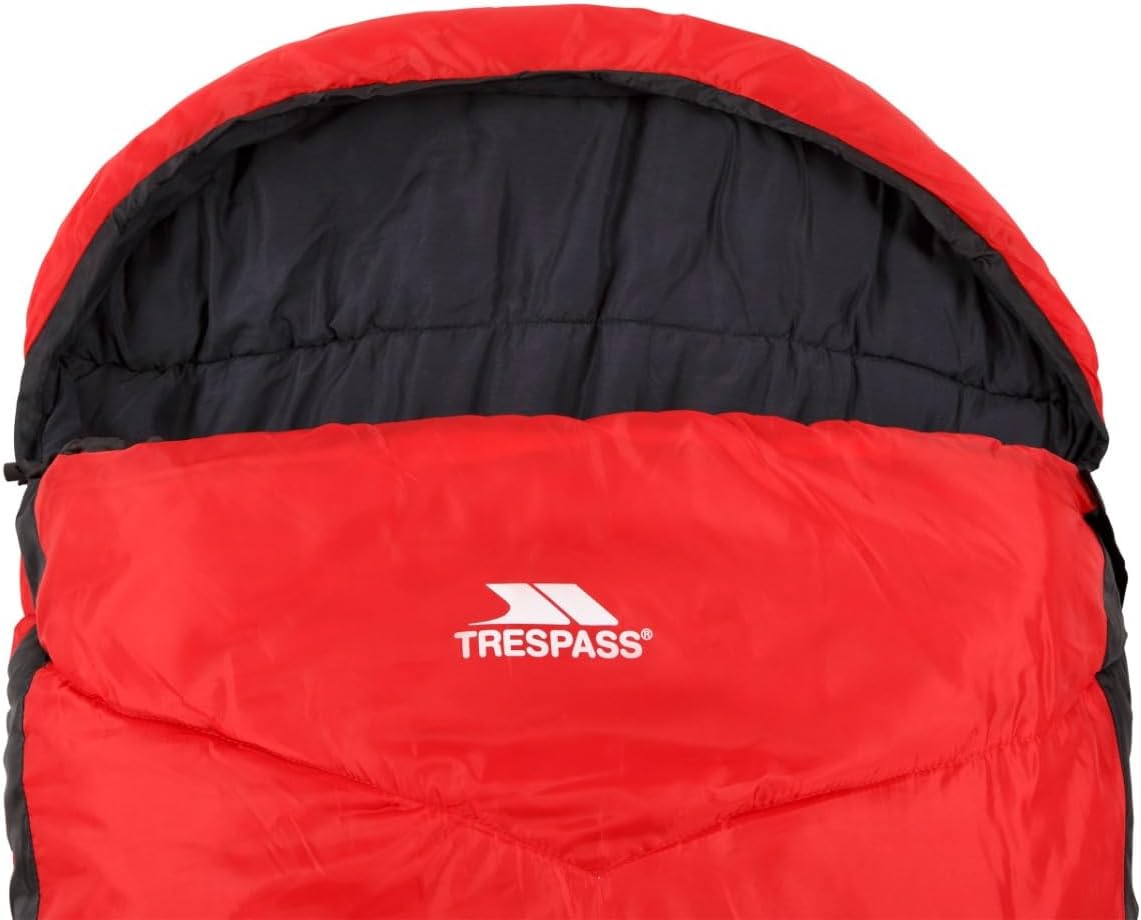 Trespass Doze 3 Season Sleeping Bag - Just £34.99! Shop now at Warwickshire Clothing.
