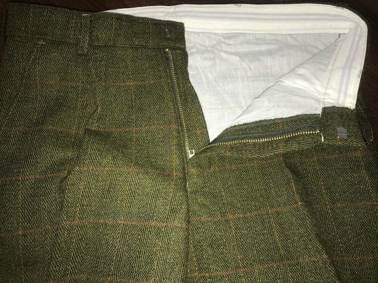Country Classic Tweed Breeks Shooting Plus Two Trousers - Just £49.99! Shop now at Warwickshire Clothing.
