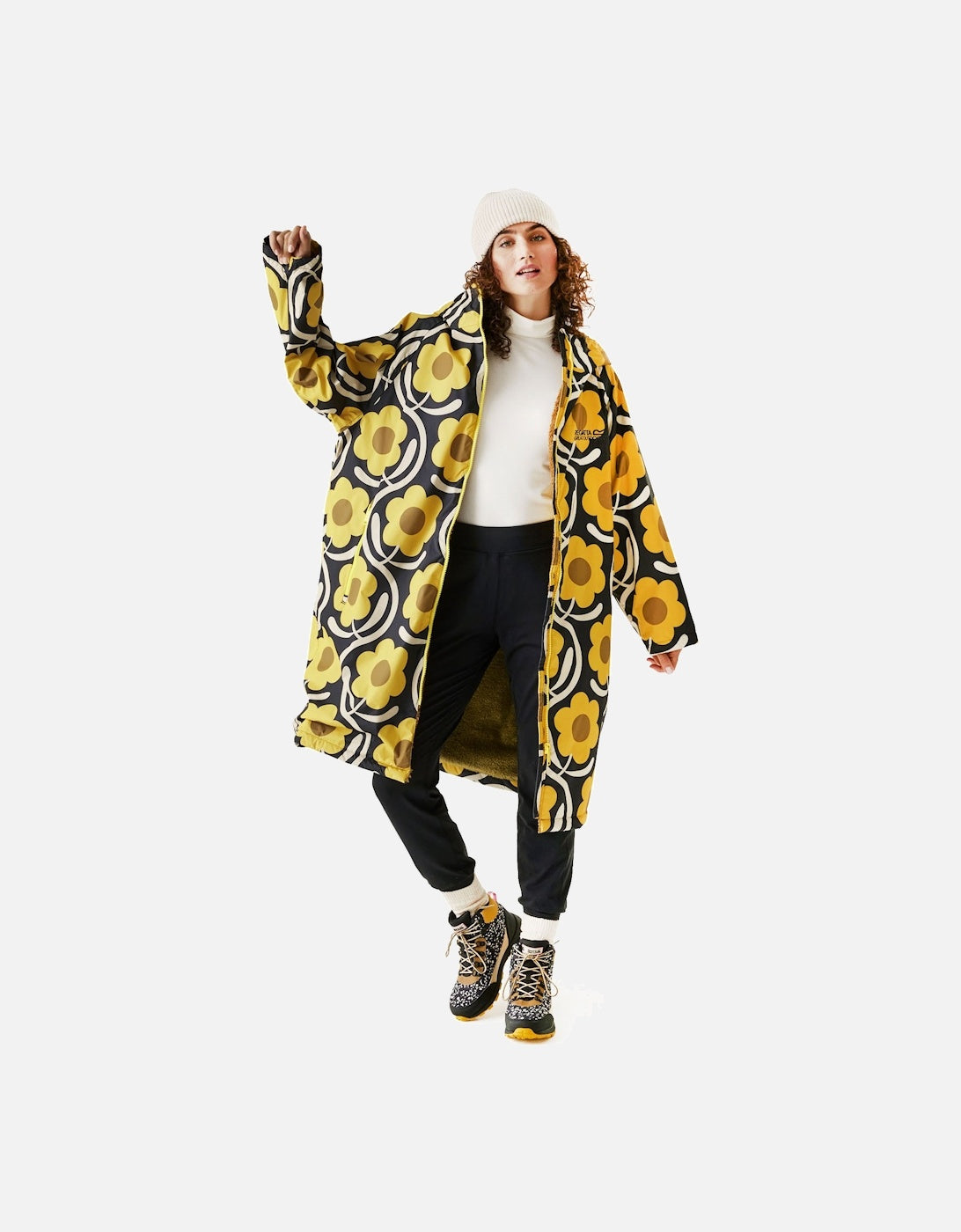 Regatta Womens Orla Kiely Waterproof Fleece Lined Changing Robe - Just £54.99! Shop now at Warwickshire Clothing.