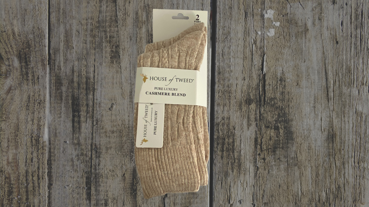 House of Tweed Pure Luxury Cashmere Socks | 2 Pairs / UK 4-8 - Just £10! Shop now at Warwickshire Clothing.