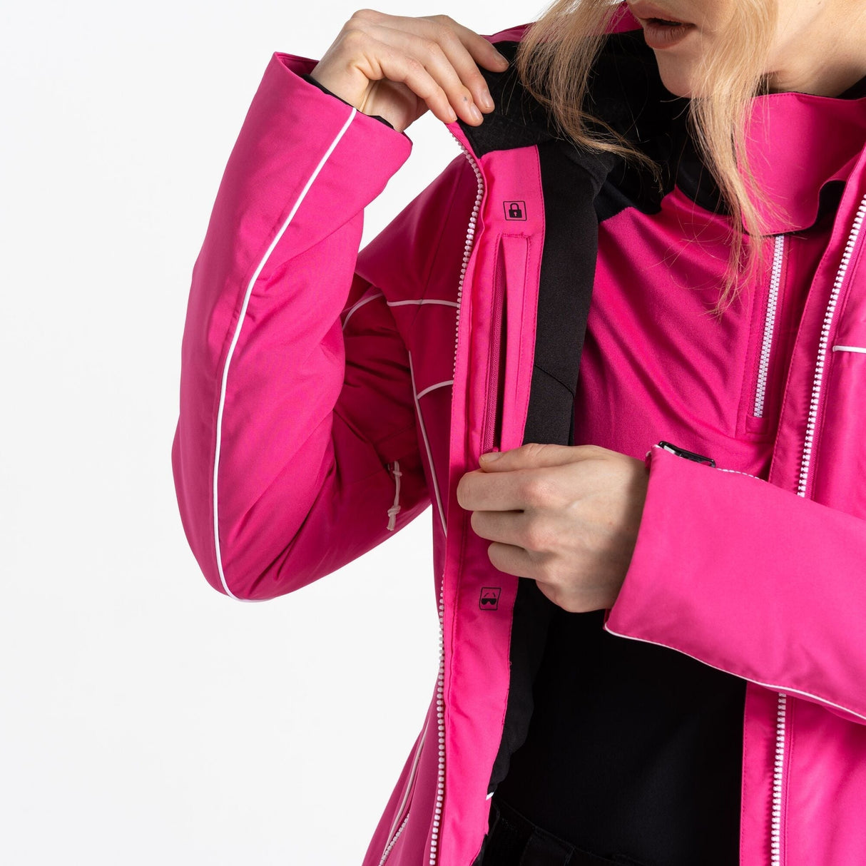 Dare 2b - Women's Line Ski Jacket - Just £79.99! Shop now at Warwickshire Clothing.