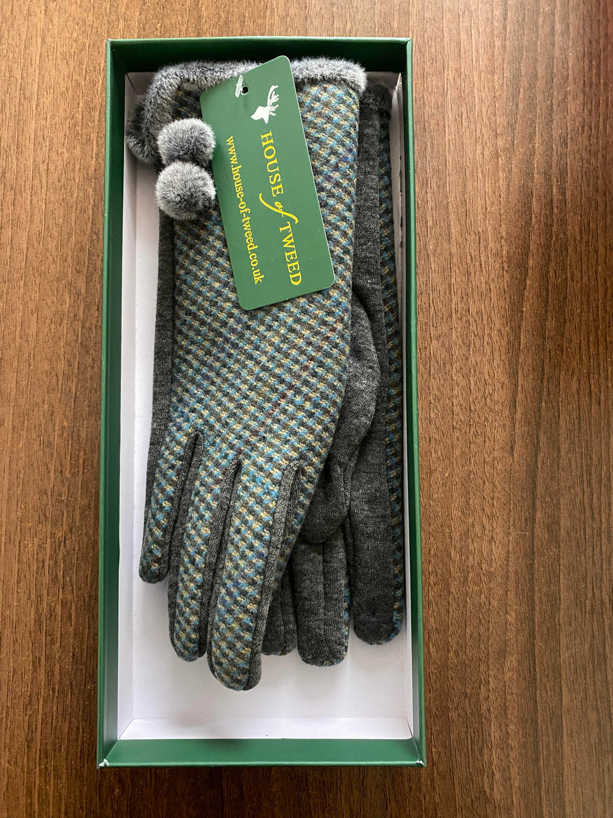 House Of Tweed Ladies Tartan Check Soft Gloves One Size - Just £14.99! Shop now at Warwickshire Clothing.