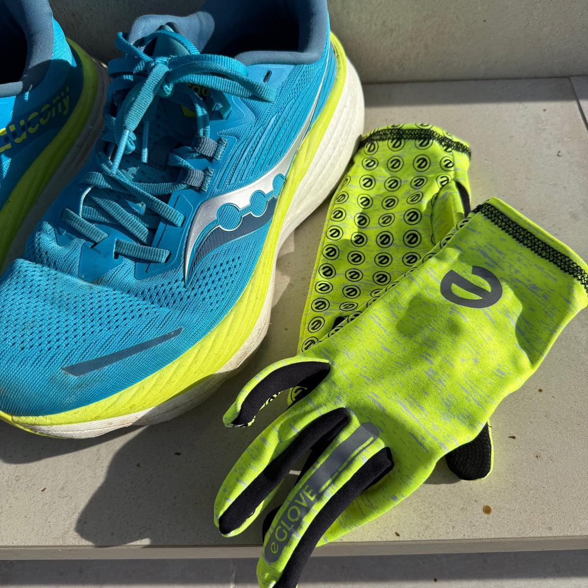 eGLOVE Run Gloves – Yellow | Touchscreen Running Gloves