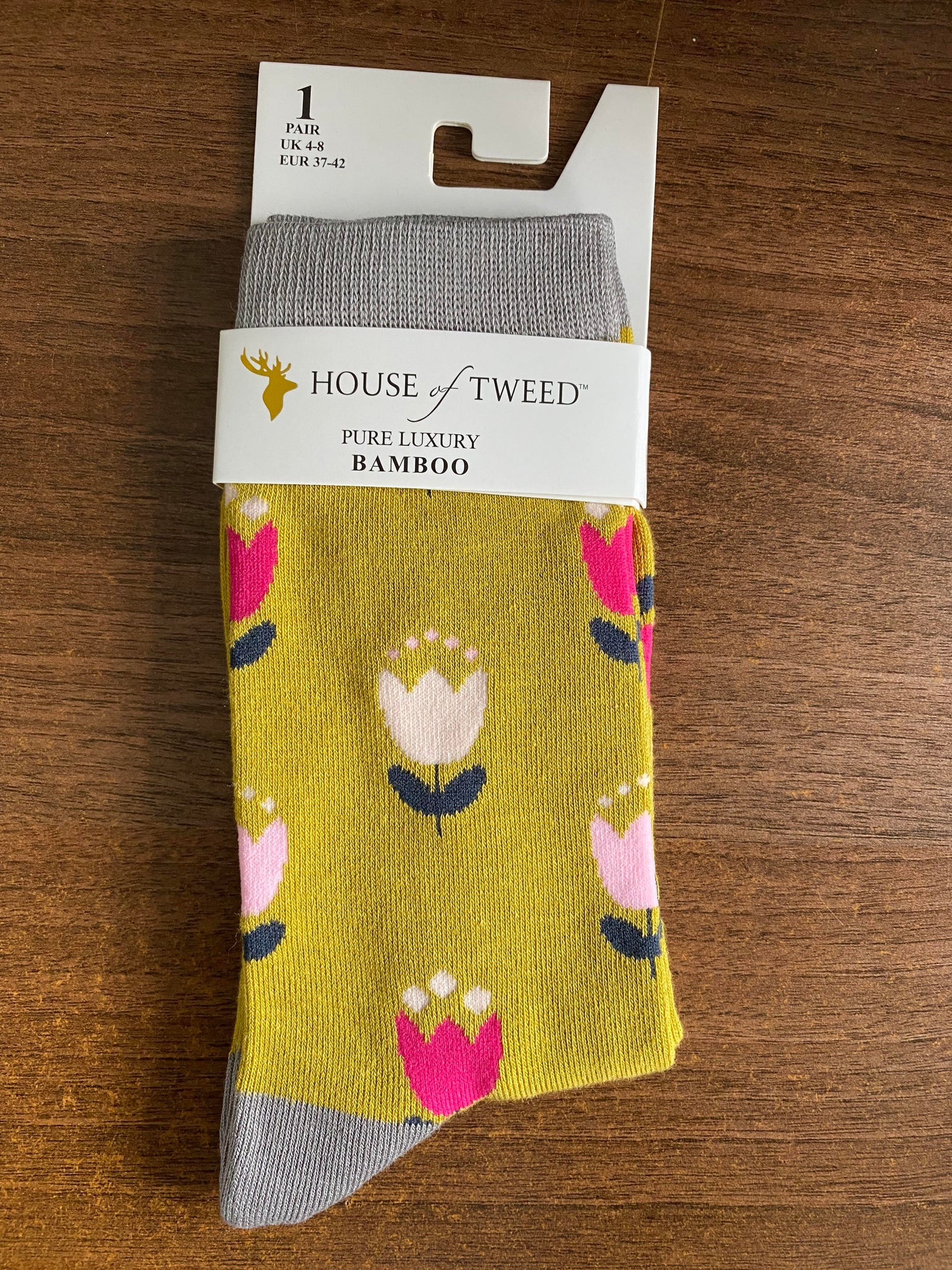 House of Tweed Pure Luxury Women's Bamboo Socks - Animal Pattern Collection - Just £5.99! Shop now at Warwickshire Clothing.