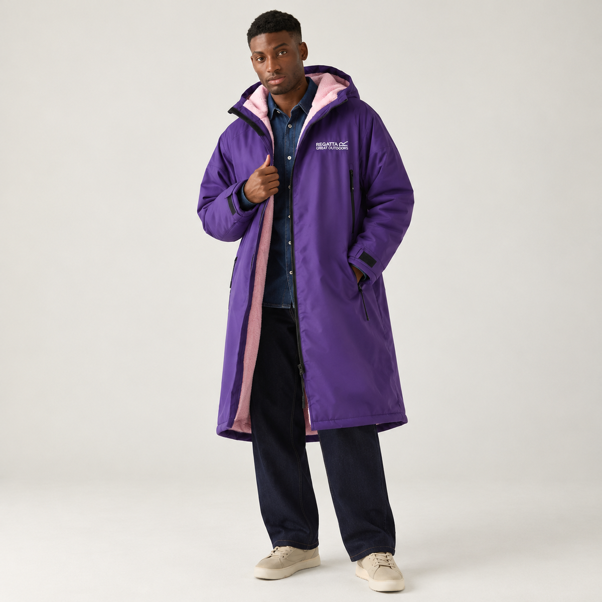Regatta Adult's Waterproof Changing Robe | Majestic Purple