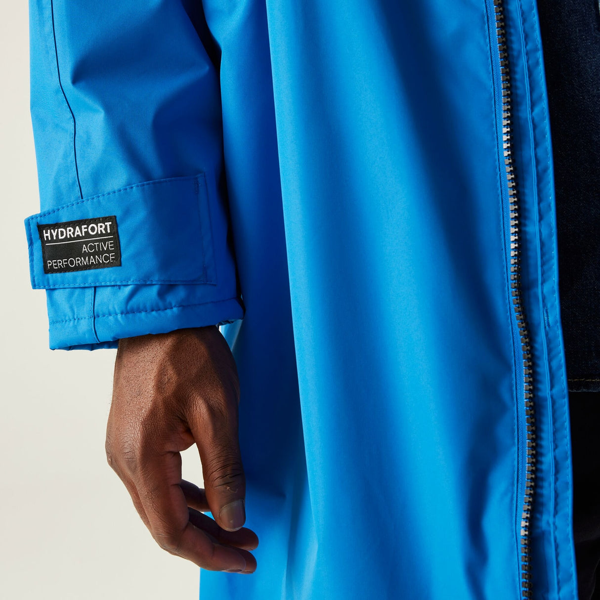 Regatta Outdoor Active Unisex Waterproof Changing Robe