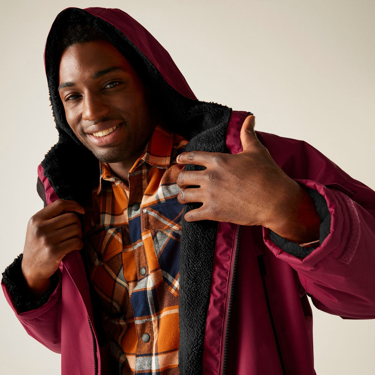 Regatta Outdoor Active Unisex Waterproof Changing Robe