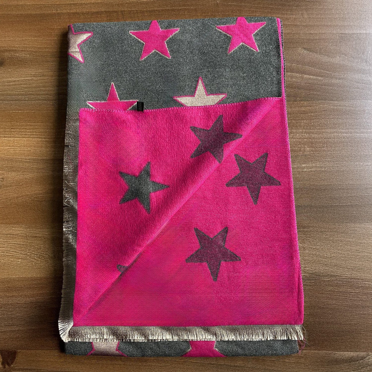 House of Tweed Ladies Womens Scarf - Stars - Just £14.99! Shop now at Warwickshire Clothing.