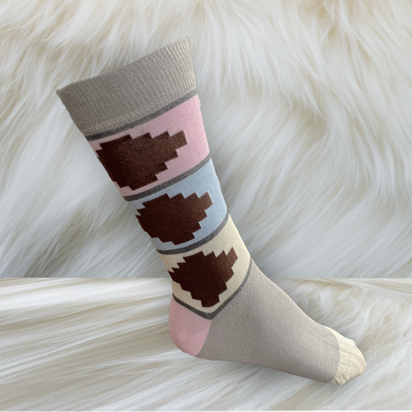 House of Tweed Pure Luxury Womens Bamboo Socks | Pink 3 Pairs - Just £9.99! Shop now at Warwickshire Clothing.