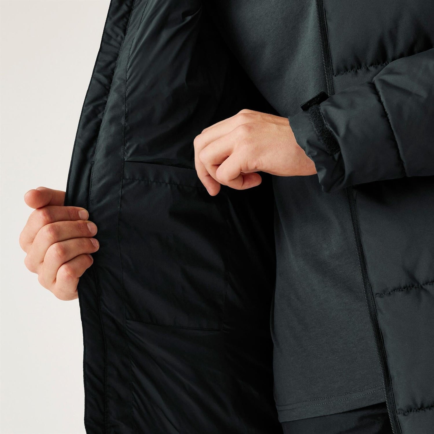 Regatta Hallin II Quilted Jacket - Just £59.99! Shop now at Warwickshire Clothing.