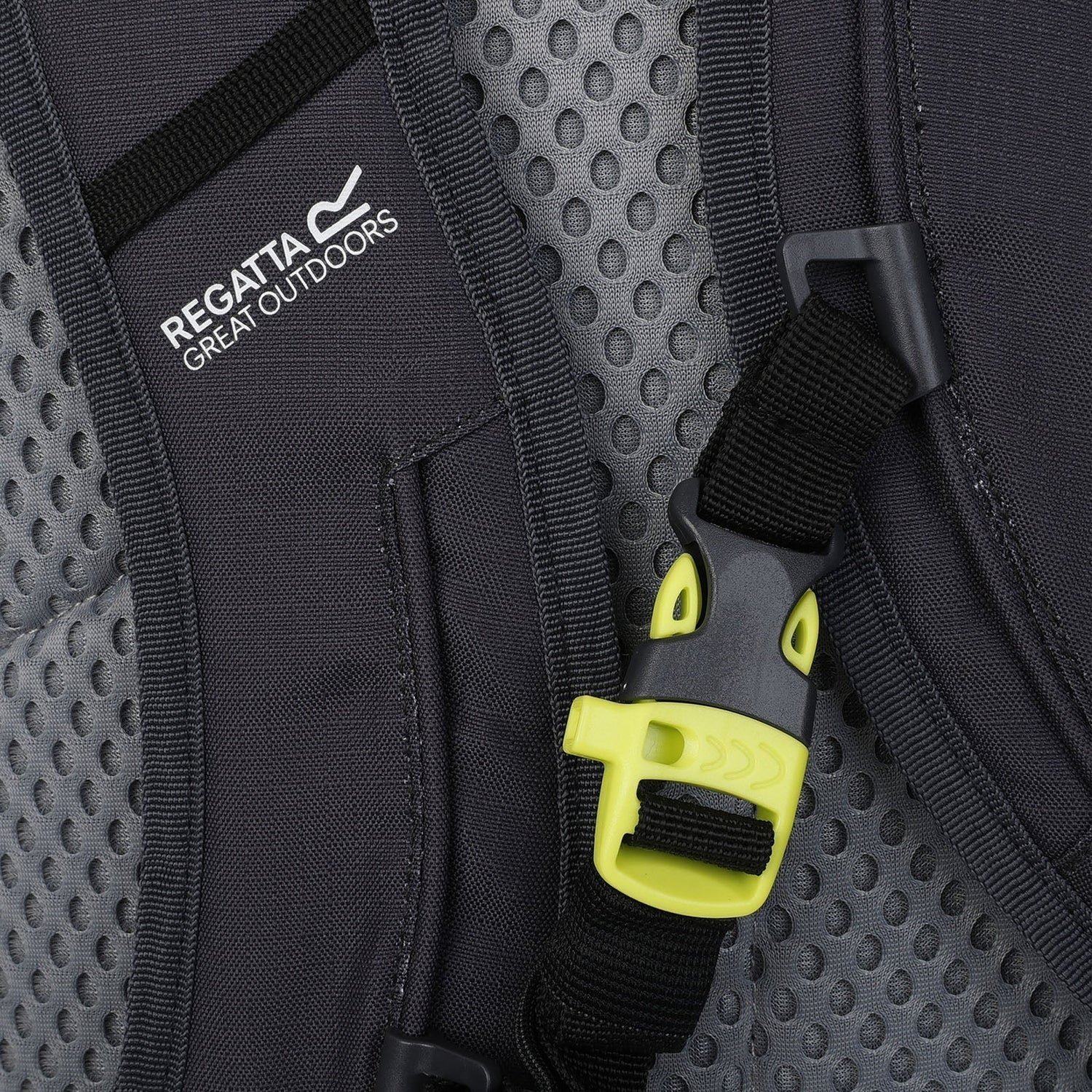 Regatta Highton V2 25L Backpack - Just £22.99! Shop now at Warwickshire Clothing.