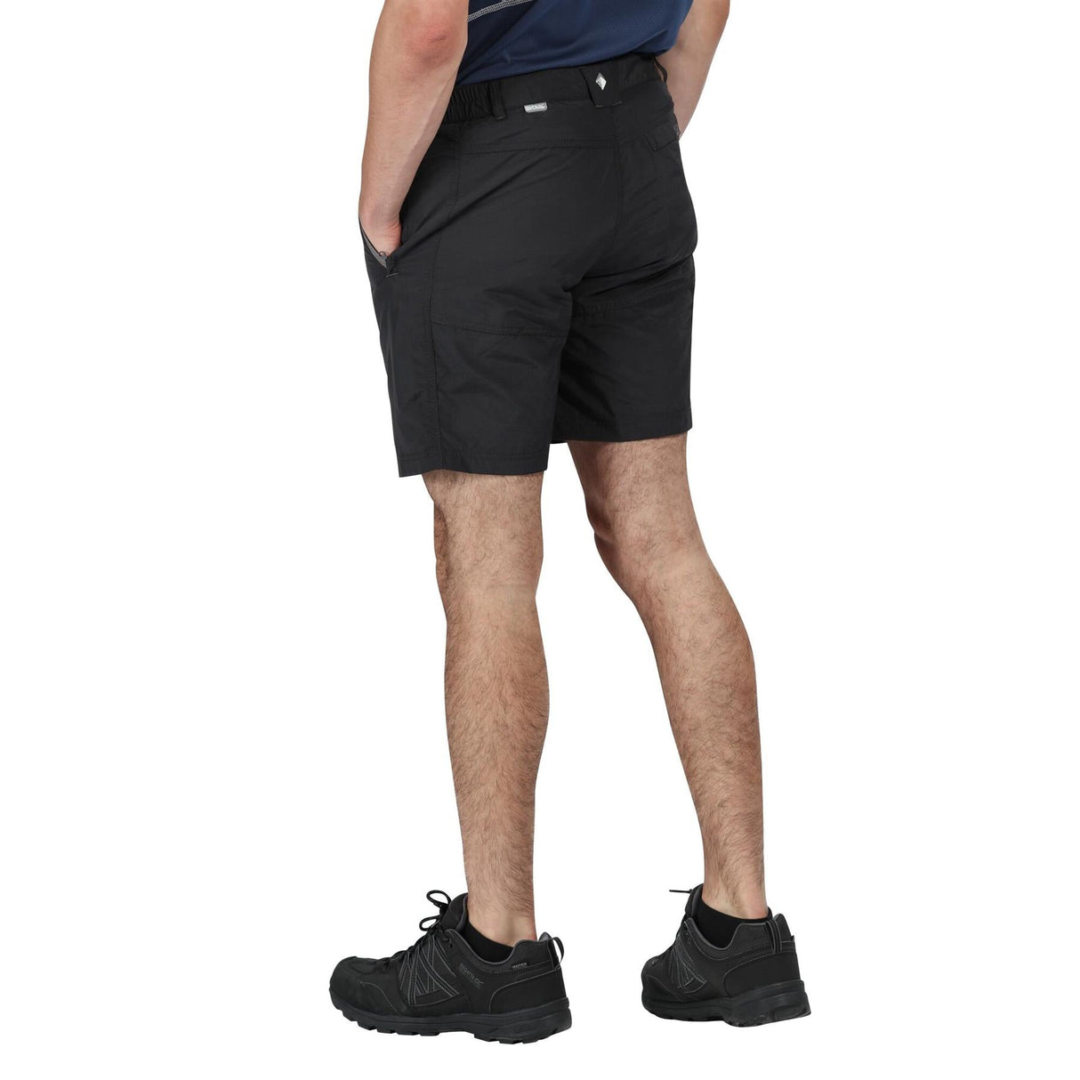 Regatta Men's Leesville II Multi Pocket Walking Shorts - Just £12.99! Shop now at Warwickshire Clothing.