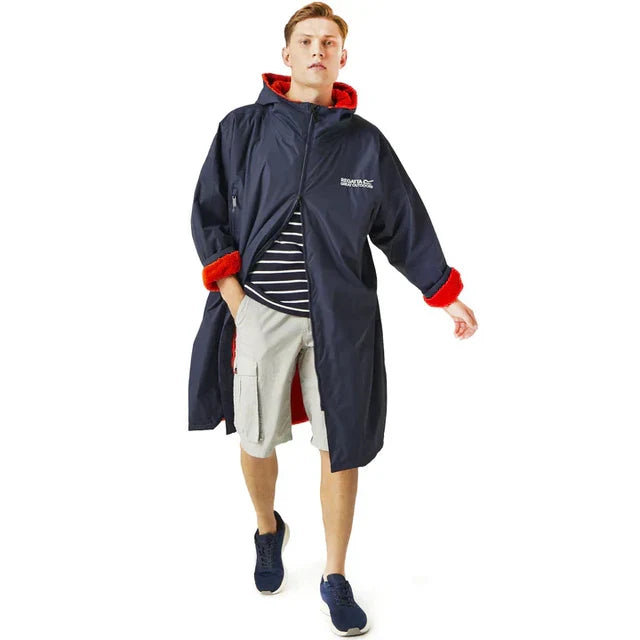 Regatta Adult's Waterproof Changing Robe | Navy