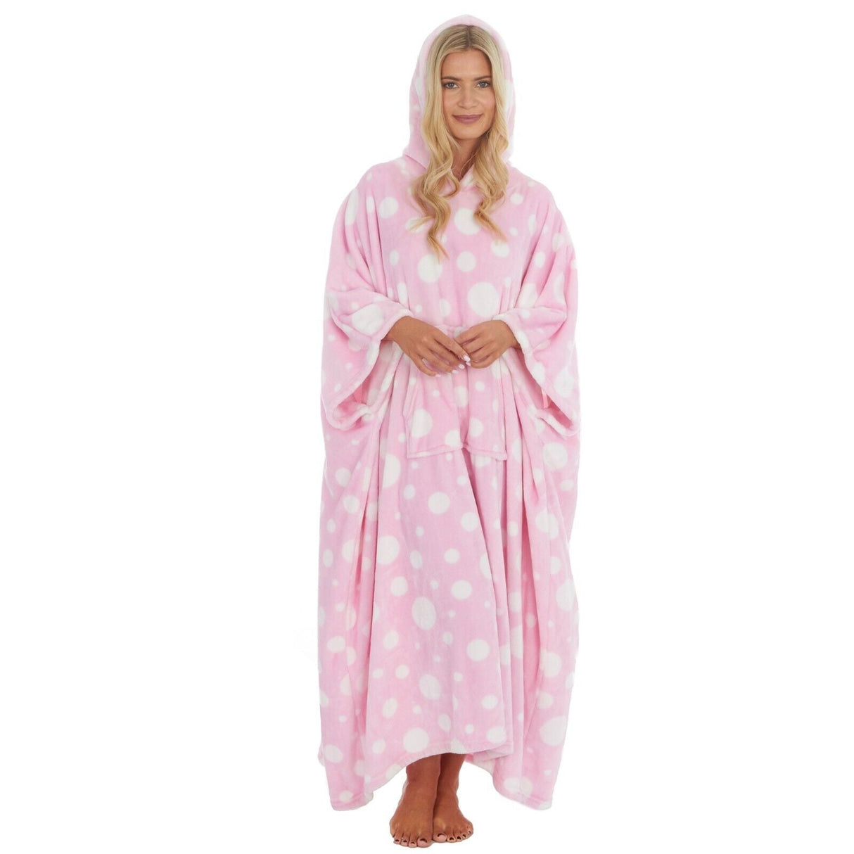 Cosy & Snug Oversized Fleece Blanket with Hood - Just £19.99! Shop now at Warwickshire Clothing.