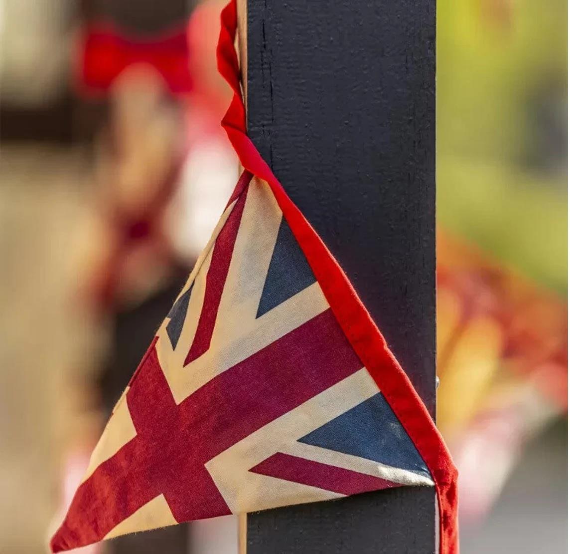British Union Jack Vintage Flag Bunting - Perfect for Patriotic Decor! - Just £7.99! Shop now at Warwickshire Clothing.