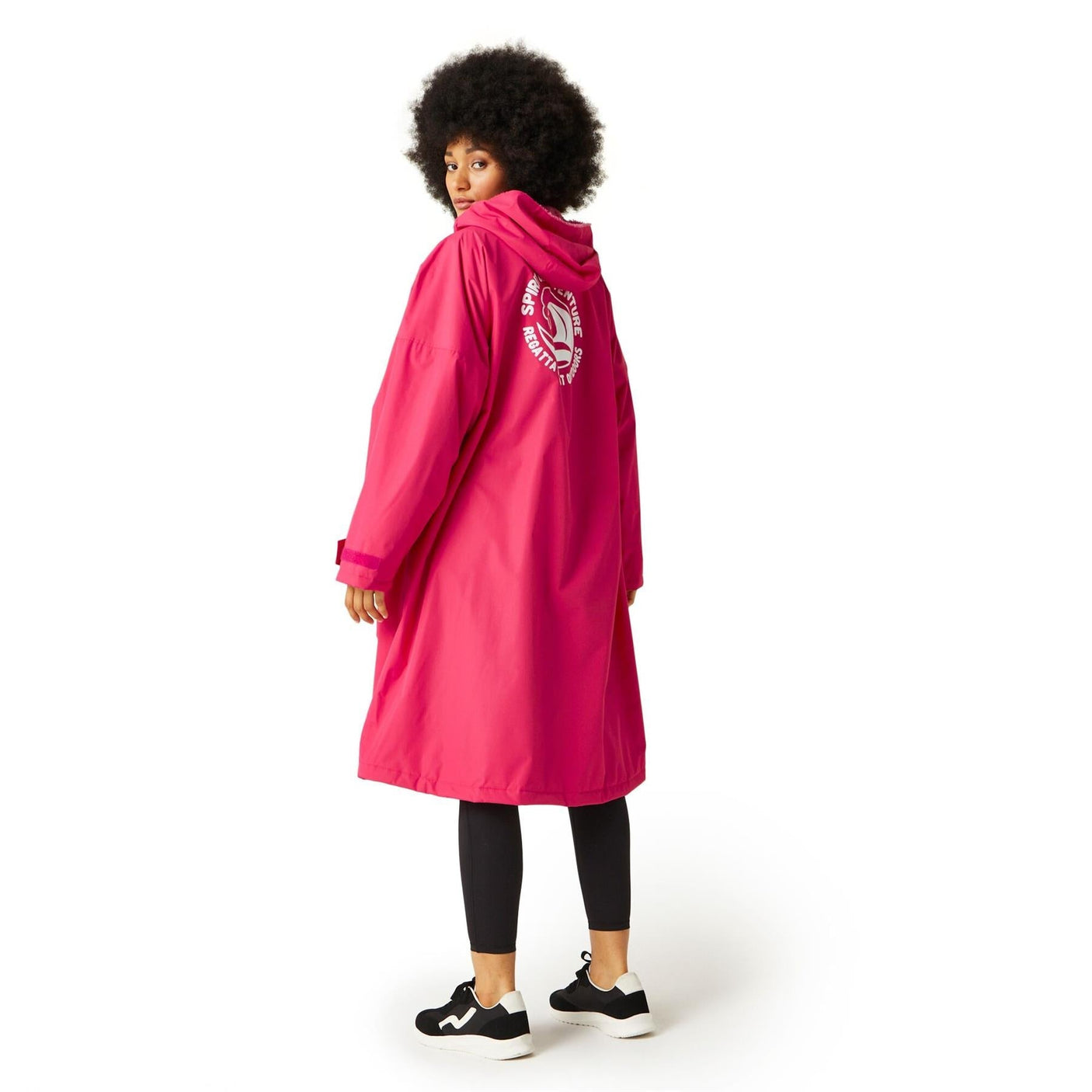 Regatta Outdoor Active Unisex Waterproof Changing Robes - Just £39.99! Shop now at Warwickshire Clothing. 
