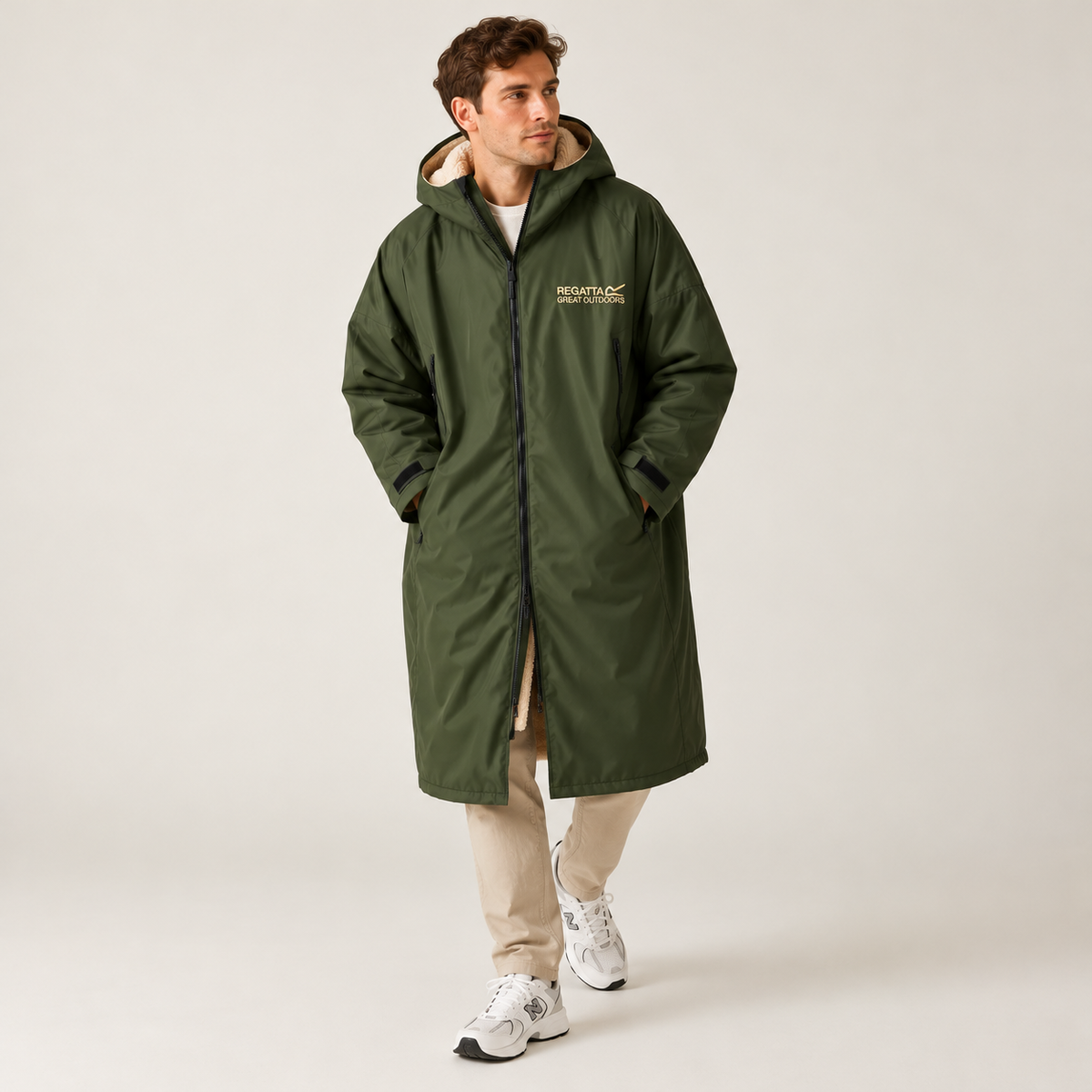 Regatta Adult's Waterproof Changing Robe | Dark Khaki