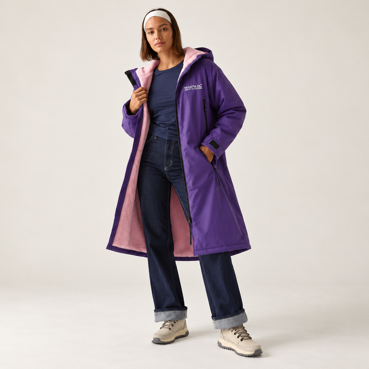 Regatta Adult's Waterproof Changing Robe | Majestic Purple