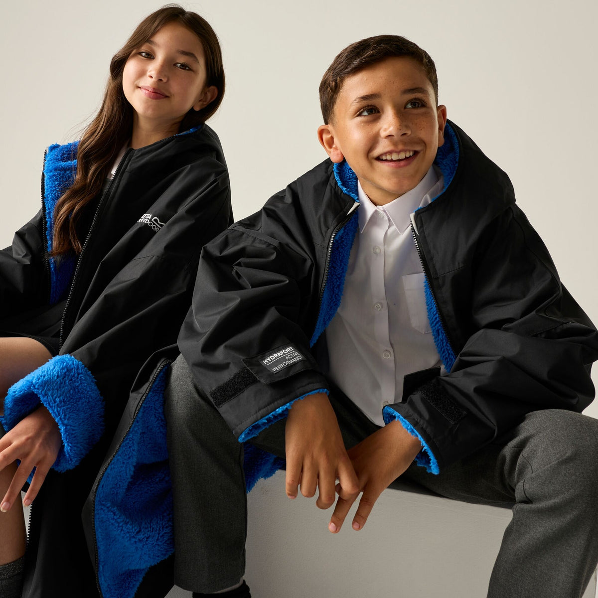 Junior Changing Robe Black Oxford Blue