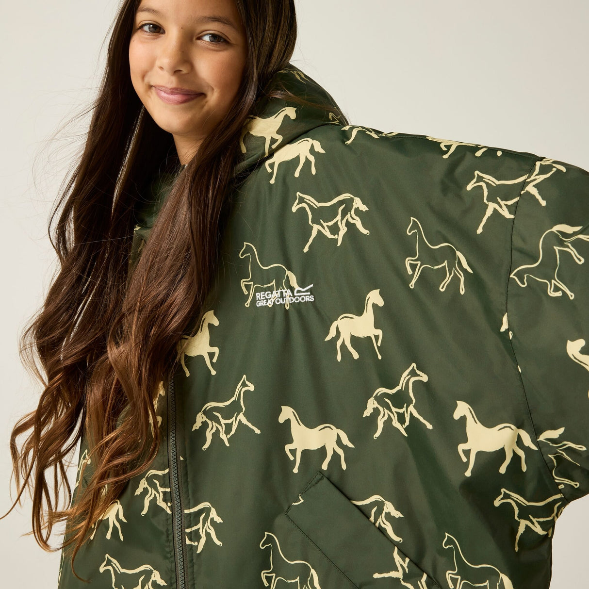 Regatta Junior Waterproof Changing Robe