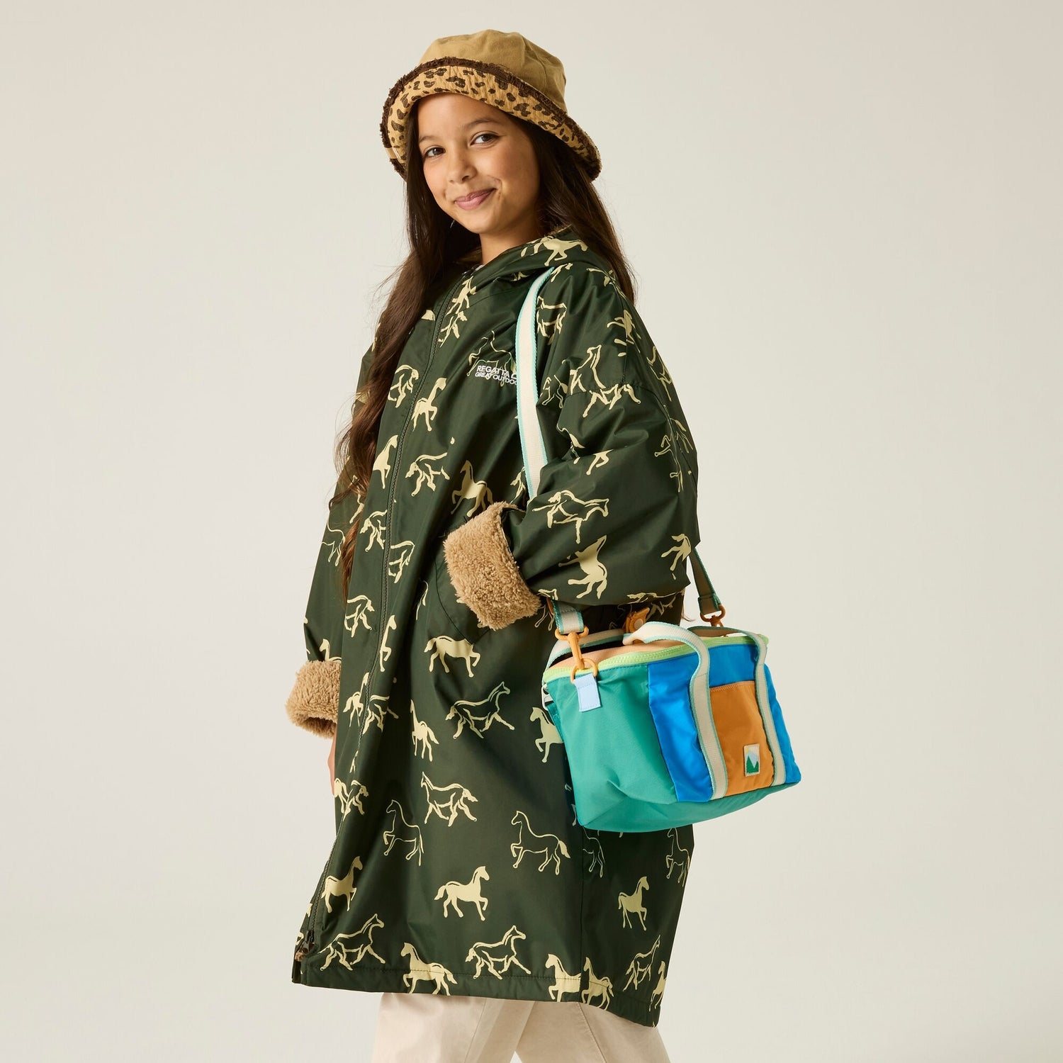 Regatta Junior Waterproof Changing Robe