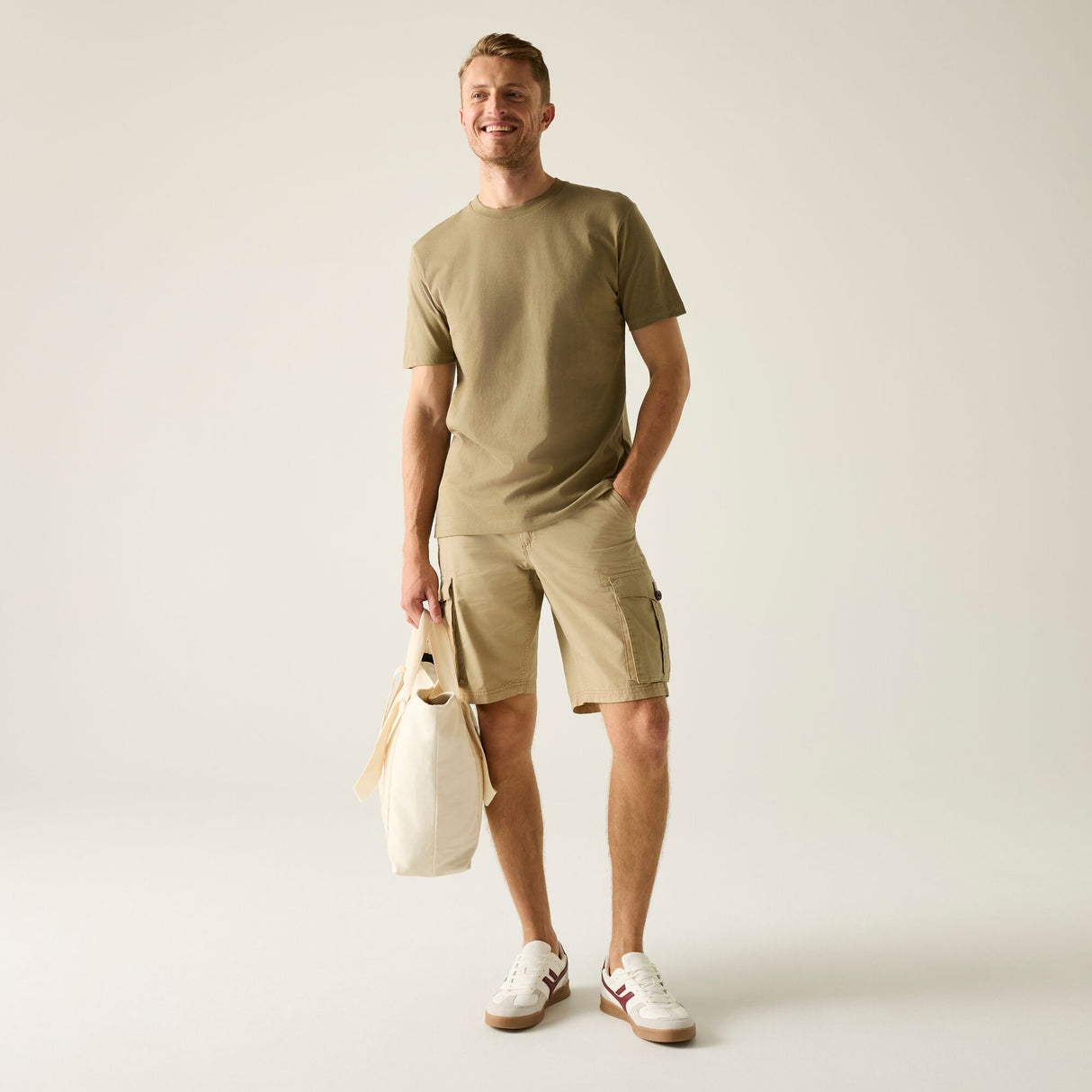 Regatta Mens Shorebay Cargo Breathable Cotton Shorts