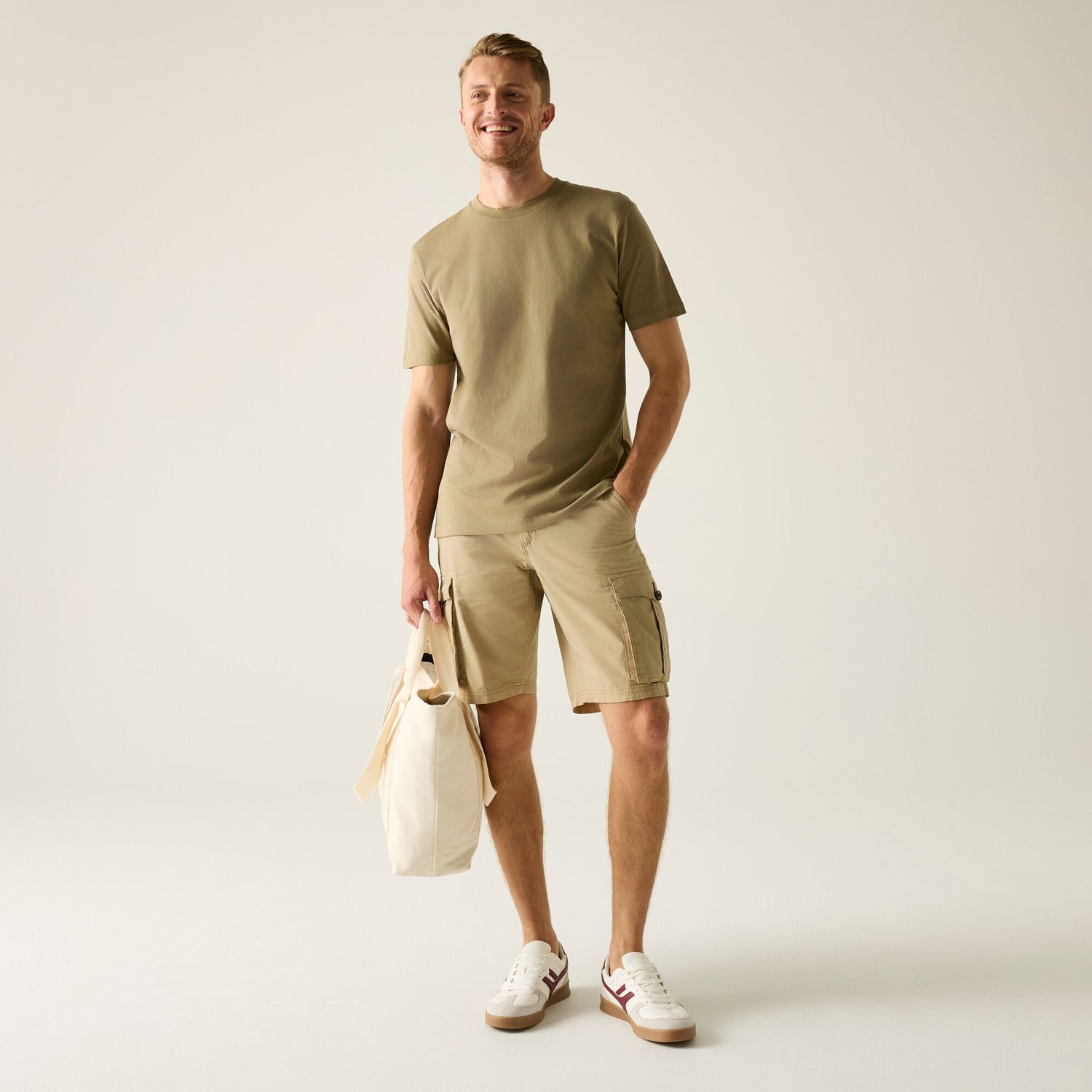 Regatta Mens Shorebay Cargo Breathable Cotton Shorts