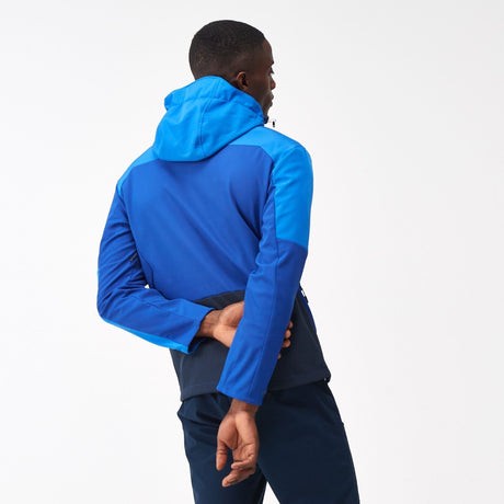 Regatta Men's Hewitts IX Softshell Jacket - Just £39.99! Shop now at Warwickshire Clothing. 