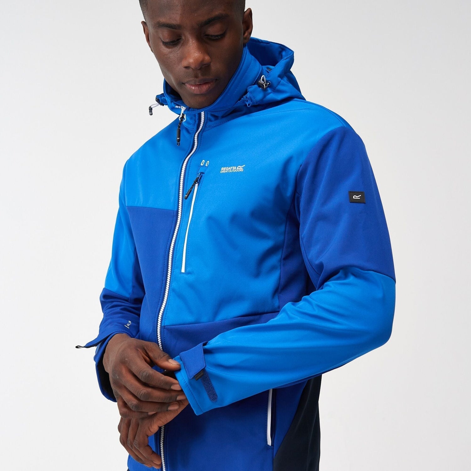 Regatta Men's Hewitts IX Softshell Jacket - Just £39.99! Shop now at Warwickshire Clothing. 