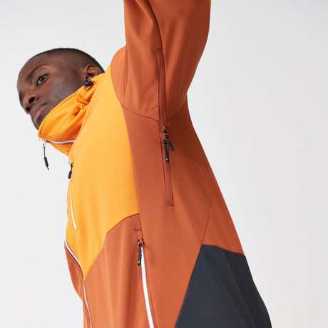 Regatta Men's Hewitts IX Softshell Jacket - Just £39.99! Shop now at Warwickshire Clothing. 