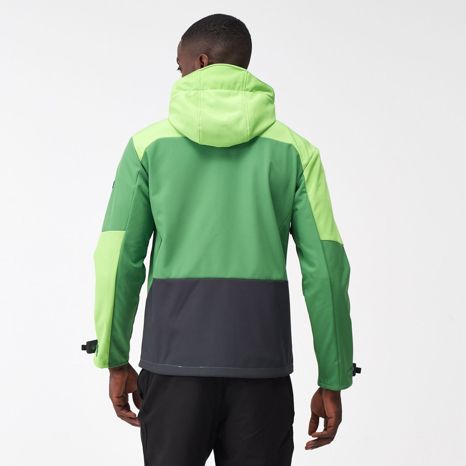 Regatta Men's Hewitts IX Softshell Jacket - Just £39.99! Shop now at Warwickshire Clothing. 