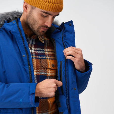 Regatta Men's Salinger IV Waterproof Jacket - Just £42.99! Shop now at Warwickshire Clothing. 