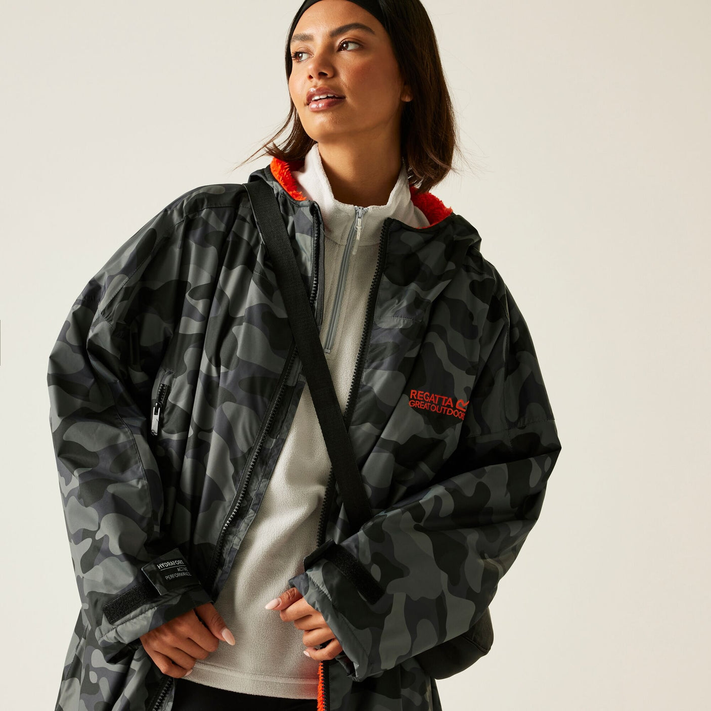 Regatta Outdoor Active Unisex Waterproof Changing Robe