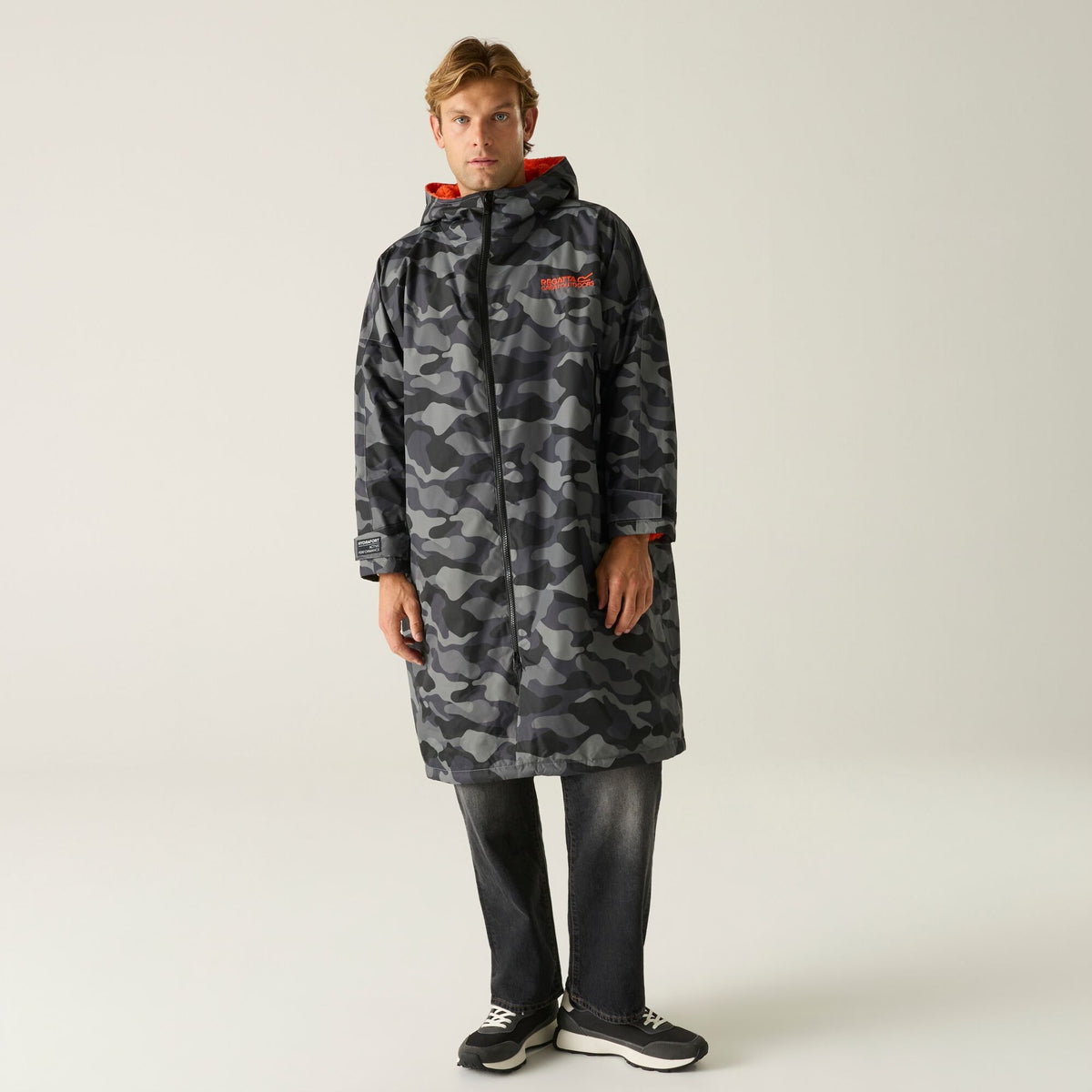 Adult's Waterproof Changing Robe | Grey