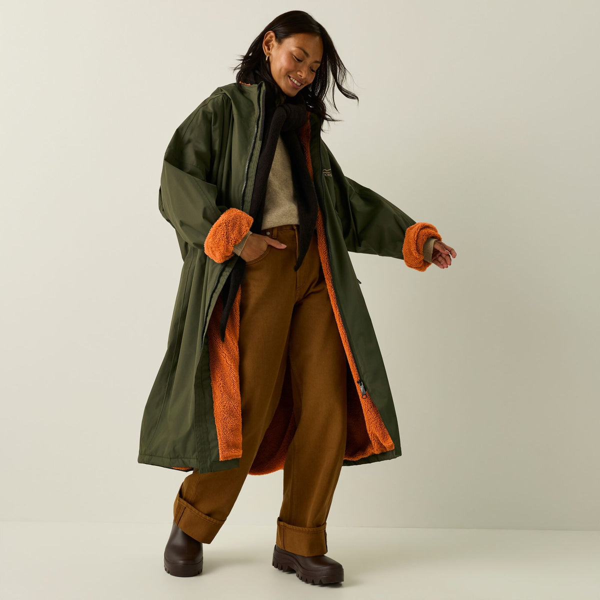 Adult's Waterproof Changing Robe Dark Khaki