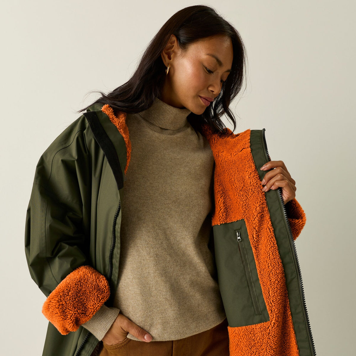Adult's Waterproof Changing Robe Dark Khaki