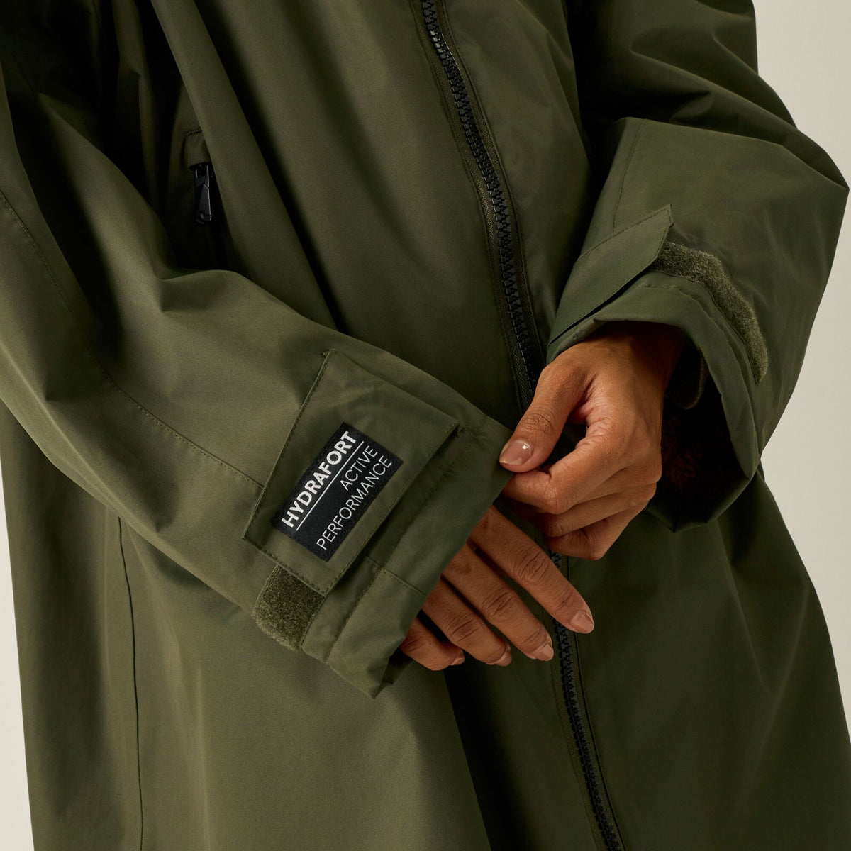 Adult's Waterproof Changing Robe Dark Khaki
