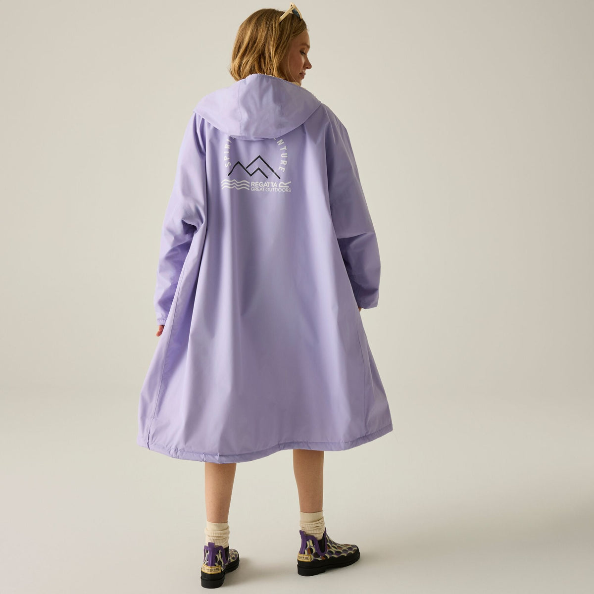 Adult's Waterproof Changing Robe - Pansy Purple
