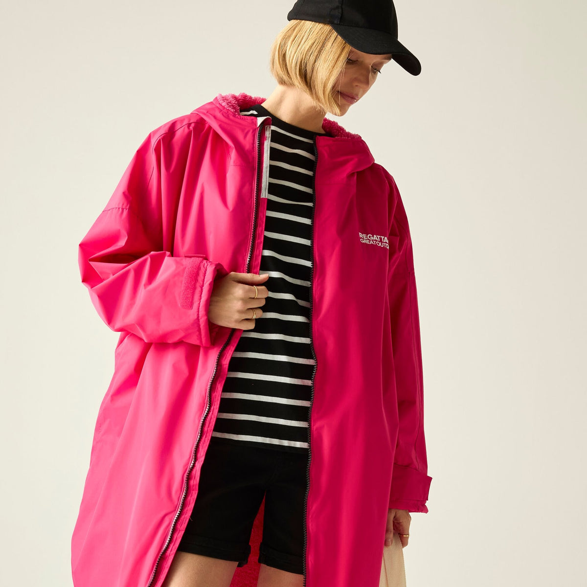 Adult's Waterproof Changing Robe | Pink Potion