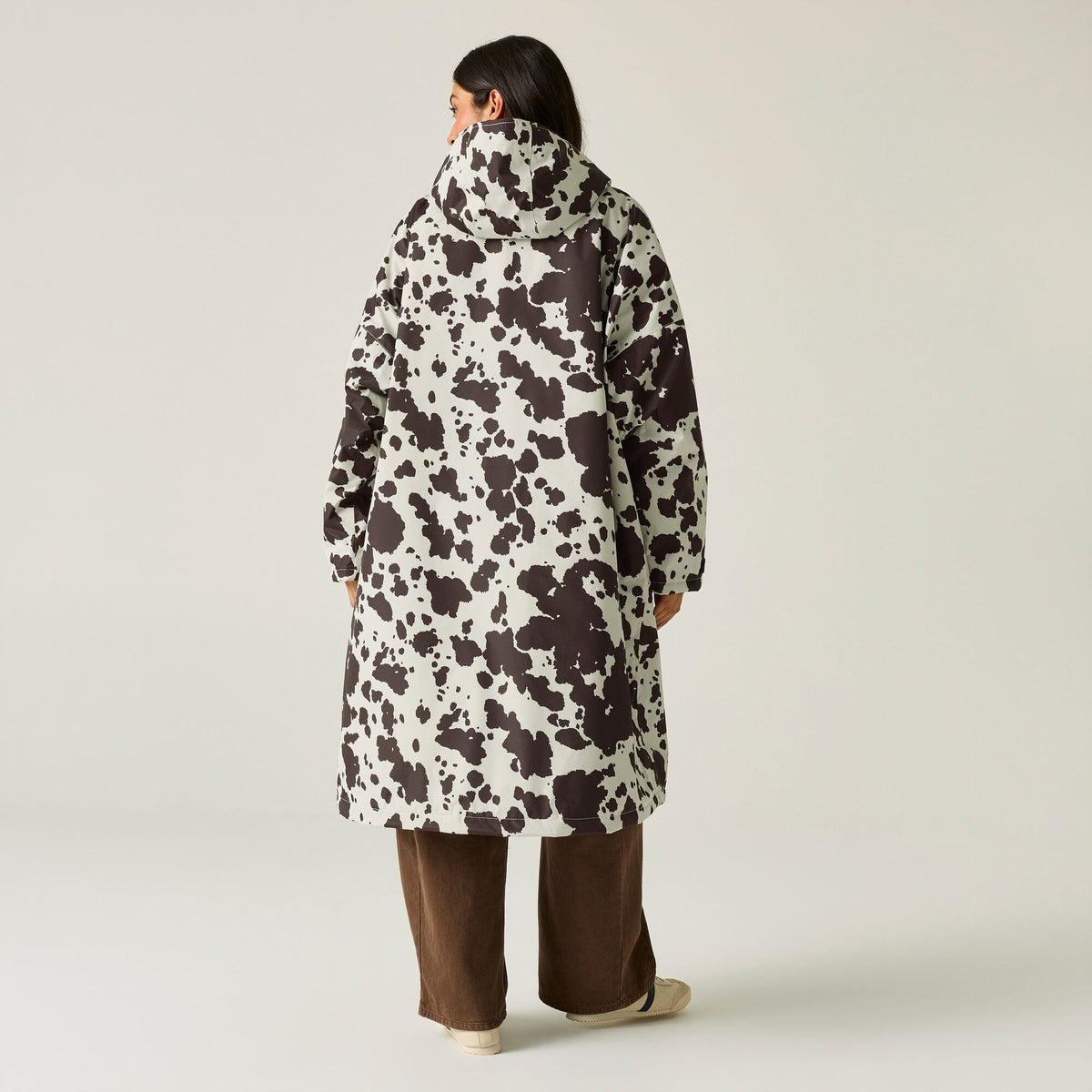 Regatta Waterproof Changing Robe - Windproof Outdoor Robe with Fleece Lining