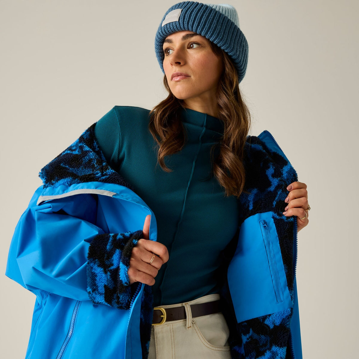 Adult's Waterproof Changing Robe Sonic Blue Sketch Camo