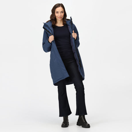 Regatta Women's Yewbank III Waterproof Jacket - Just £59.99! Shop now at Warwickshire Clothing. 