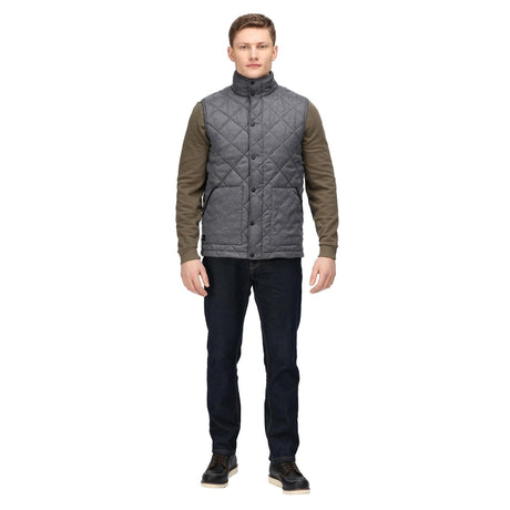 Regatta Mens Londyn Quilted Insulated Bodywarmer - Just £29.99! Shop now at Warwickshire Clothing. 