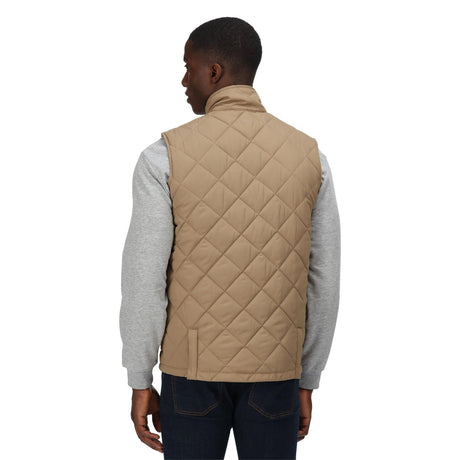 Regatta Mens Londyn Quilted Insulated Bodywarmer - Just £29.99! Shop now at Warwickshire Clothing. 